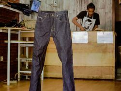 Modal Rp 300.000, Pria Ini Bisnis Jeans Beromzet Rp 300 Juta/Bulan