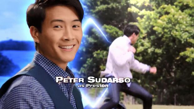 Peter Sudarso sebagai Ranger Biru