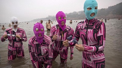 Foto: Bukan Bikini, Ini Facekini