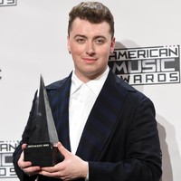 Sam memulai debutnya di industri musik pada Oktober 2012 silam. Perawakannya yang chubby menjadi imej khas pria asal Inggris itu. Foto: Getty Images