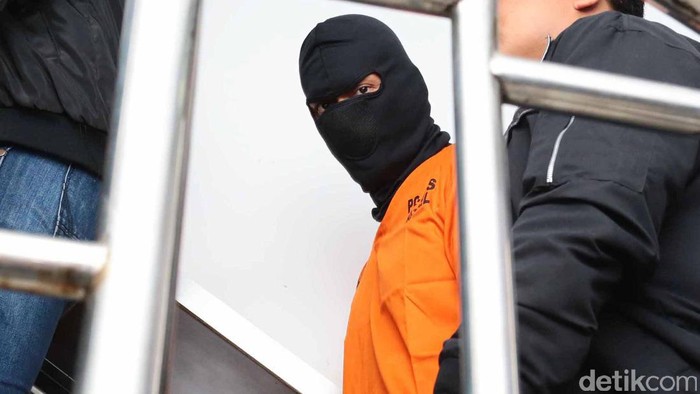 Pamit Pulang pada Tora, Mieke Amalia: Dont Let Them Take Your Smile