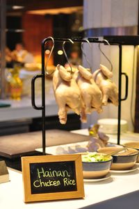 Yuk, Cicipi <i>Chilli Crab</i> dan <i>Hainan Chicken Rice</i> Kreasi <i>Chef</i> Singapura di Sini!