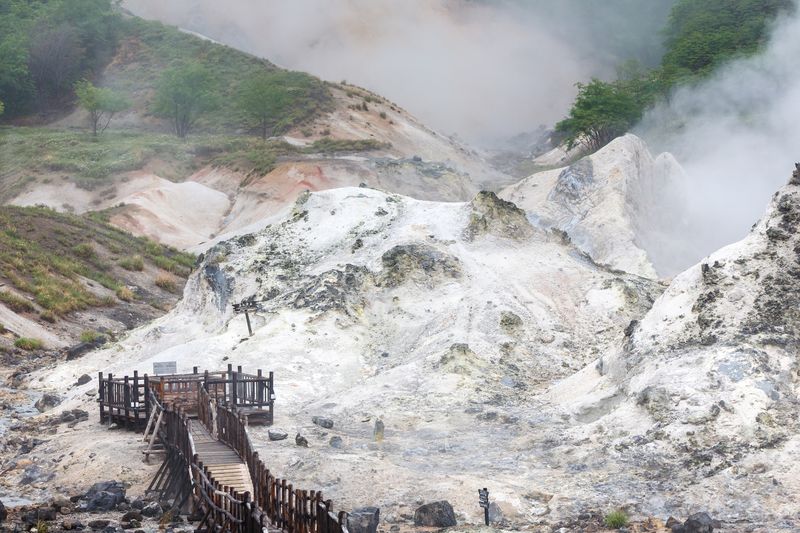 Foto: Lembah Neraka Versi Jepang