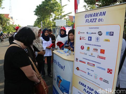 Dishub Surabaya berlakukan e-money bayar parkir/