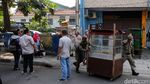 Makan Trotoar, PKL dan Parkir Liar Ditertibkan