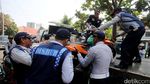Makan Trotoar, PKL dan Parkir Liar Ditertibkan