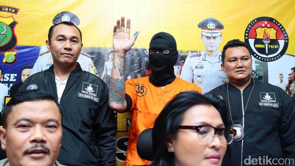 Ini Penampakan Tora Sudiro Usai Ditangkap