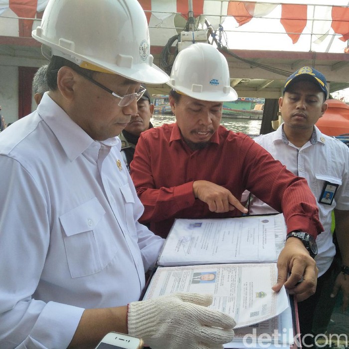 Menhub Budi Karya: Pemerintah Berbuat, Biar Rakyat yang Berkomentar