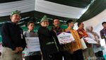 Mentan dan Cak Imin Panen Padi di Ciparay Bandung