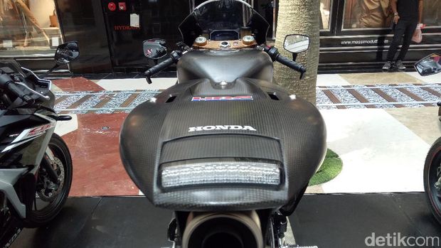 Honda RC213V-S