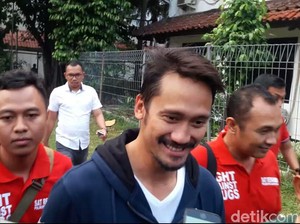 Detik-detik Penangkapan Tora Sudiro Versi Pengacara