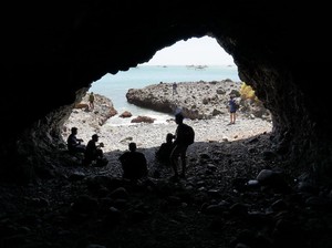 100 Negara yang Aman dari Corona sampai Pulau Kunti Sukabumi
