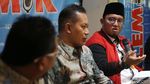 Diskusi Membahas Kasus Novel