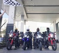 Moge Honda Tuntas Jelajahi Bumi Sulawesi