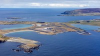 Bandara ini dikenal dengan nama Bandara Barra berada di kawasan Barra di Pulau Vatersay, Skotlandia (Highlands and Islands Airports Limited/Facebook)