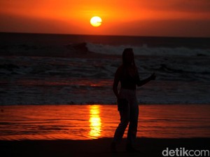 Pemprov Setuju Usir Mafia Tiongkok yang Kuasai Wisata Bali