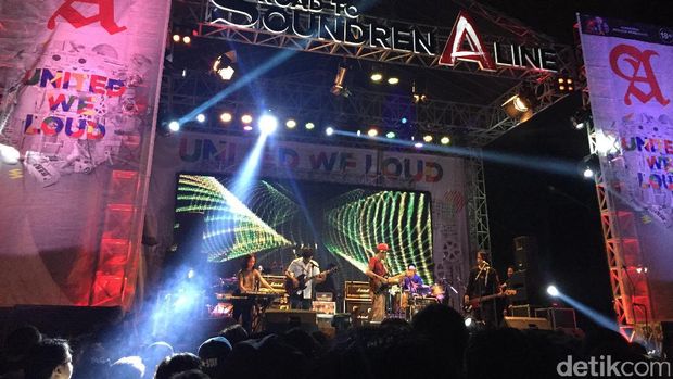 The Adams Bawakan Lagu Baru di Road to Soundrenaline