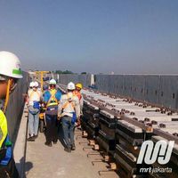 Rel MRT Jakarta Mulai Dipasang