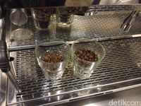 Sebelum Diseduh Jadi Kopi Enak, Ada Proses Panjang Pengolahan Biji Kopi