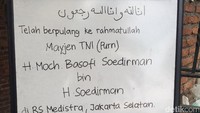 Jenazah Basofi Sudirman akan dimakamkan besok di San Diego Hills (Foto: Fitang Budhi Adhitia/detikcom)