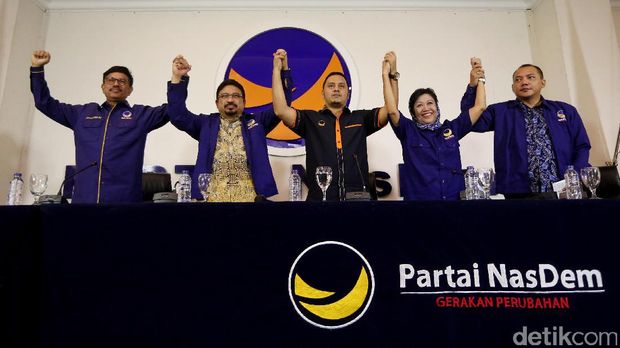 Konferensi pers Partai NasDem.