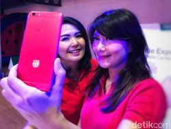 Ada Messi dan Suarez di Oppo F3 Berlapis Emas 18 Karat