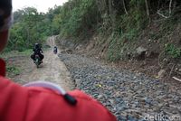 Cantiknya Geopark Ciletuh Terlihat dari Puncak Ini