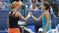 Melawan Julia Goerges di final, Makarova menang 3-6, 7-6(2), 6-0. Geoff Burke-USA TODAY Sports.