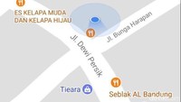 Jalan Dewi Sartika, Bekasi, berubah nama di Google Maps. Jalan itu jadi bernama Jalan Dewi Persik. Kok bisa? Foto: Mustaqim/detikcom