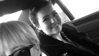 Di usianya yang masih remaja itu, ia sudah menjadi miliarder bersama Alexandra Andresen sang adik. (Dok. Instagram/alexandraandresen)