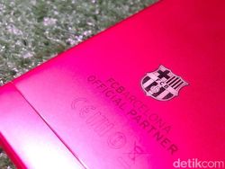 Ada Messi dan Suarez di Oppo F3 Berlapis Emas 18 Karat