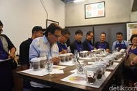 Setelah Roasting, Kopi Harus Diuji Melalui Cupping Sebelum Disajikan