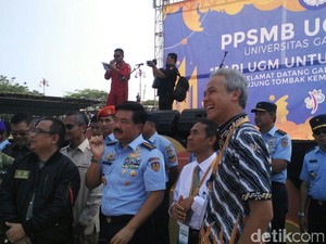 Ganjar akan Lokalisir Monyet di Boyolali agar Tak Serang Warga