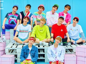 Duh! Fans Wanna One Rusak Karya Seni di Museum Busan
