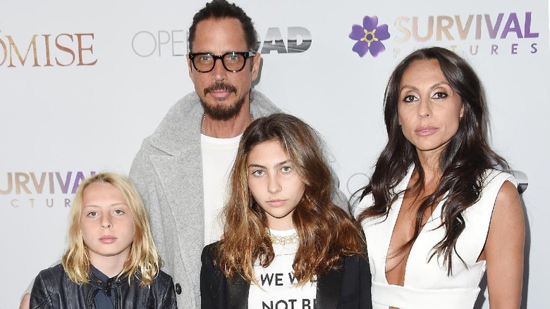 Haru, Pidato Anak mendiang Chris Cornell Saat Terima Grammy Award/ Foto: Nicholas Hunt/Getty Images Haru, Pidato Anak mendiang Chris Cornell Saat Terima Grammy Award/ Foto: Nicholas Hunt/Getty Images