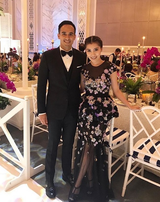 Chryseis Tan dan Faliq kerap berpergian bersama ke berbagai negara. Mereka sudah mendatangi Maroko, Thailand, Jepang, Paris, Vienna, Beijing, Dubai, Florida, hingga Los Angeles. Foto: Dok. Instagram/chrystan_x