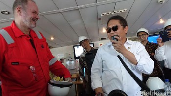 Sehingga internet cepat bisa dicicipi tak hanya di kota besar saja tapi juga daerah yang terbilang nonkomersial bagi operator. Foto: Agus Tri Haryanto/detikINET