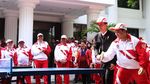 Melihat Keseruan Jokowi Main Tenis Meja