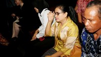 Sebelumnya, Miryam mengajukan nota keberatan atau eksepsi dakwaan dalam perkara keterangan tidak benar terkait sidang terdakwa Irman dan Sugiharto. Kuasa hukum Miryam, Heru Andeska meminta majelis hakim memeriksa dan mengadili perkara ini dapat dijatuhkan dalam putusan sela. Dan majelis hakim menerima eksepsi terdakwa Miryam.