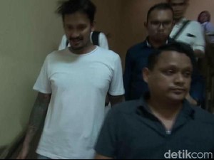 Pengacara Beberkan Sakit Saraf yang Diderita Tora