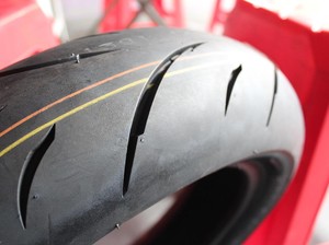 Bukan Sekadar Tulisan, Ini Arti Tiga Kode Terakhir pada Sisi Ban Motor