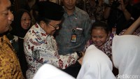Selain pameran ilmu pengetahuan dan teknologi, acara ini juga digunakan untuk merayakan hari ulang tahun B.J. Habibie yang ke 80 tahun.
