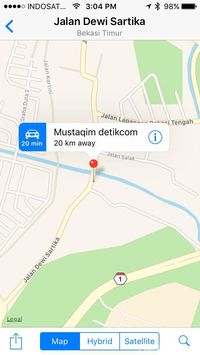 Screenshot lokasi yang sama dengan peta digital di iOS.