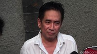 Sys NS di rumah duka almarhum Basofi Sudirman (Foto: Fitang Budhi Adhitia/detikcom)