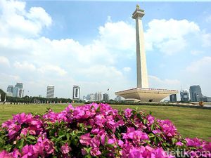 Anies: Akan Ada Perayaan Natal di Monas