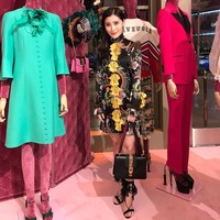 Sebagai anak orang terkaya di Malaysia, Chryseis Tan tentu saja memiliki barang-barang branded. Hermes, Chanel, Gucci hingga Fendi selalu menghiasi penampilannya. Foto: Instagram