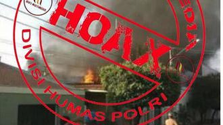Viral Helikopter Jatuh Timpa Rumah Warga Bekasi, Polisi: Itu Hoax Viral Helikopter Jatuh Timpa Rumah Warga Bekasi, Polisi: Itu Hoax