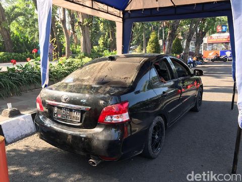 Amankan Mobil Vios Ugal-ugalan, Polisi Temukan Banyak Nopol Palsu 