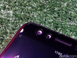 Ada Messi dan Suarez di Oppo F3 Berlapis Emas 18 Karat