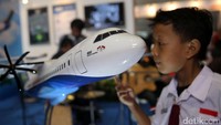 Pesawat ini rencananya mampu mengangkut 80 penumpang lebih.